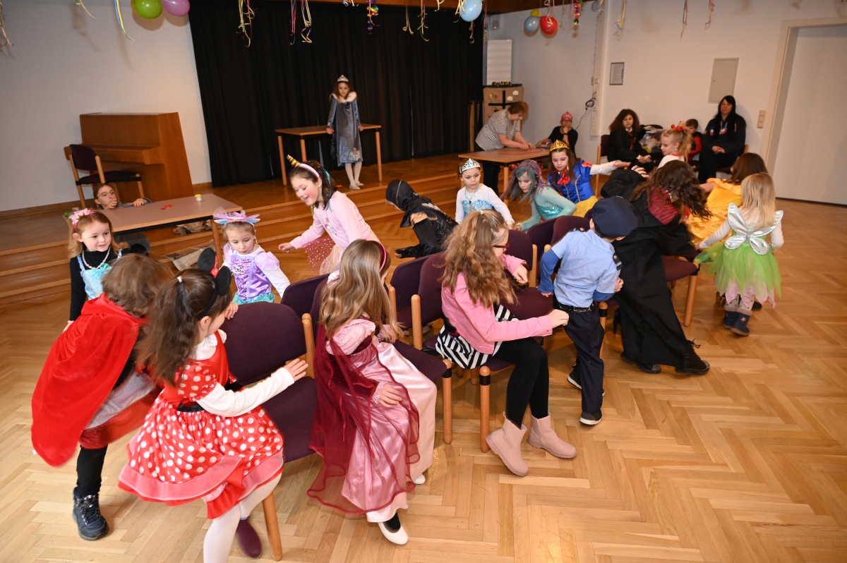 Kinderfasching im Gemeindehaus